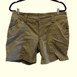 Duluth Trading Company Dry on the Fly 7" Shorts, Size 10, Olive Green